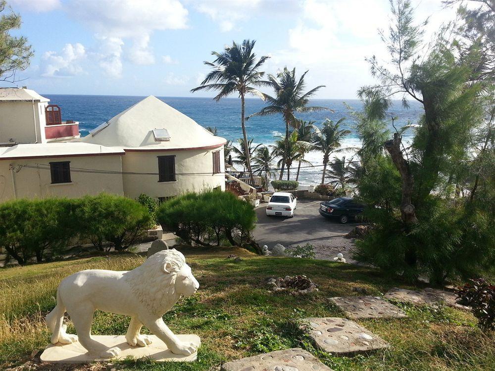 Round House Hotell Bathsheba Exteriör bild