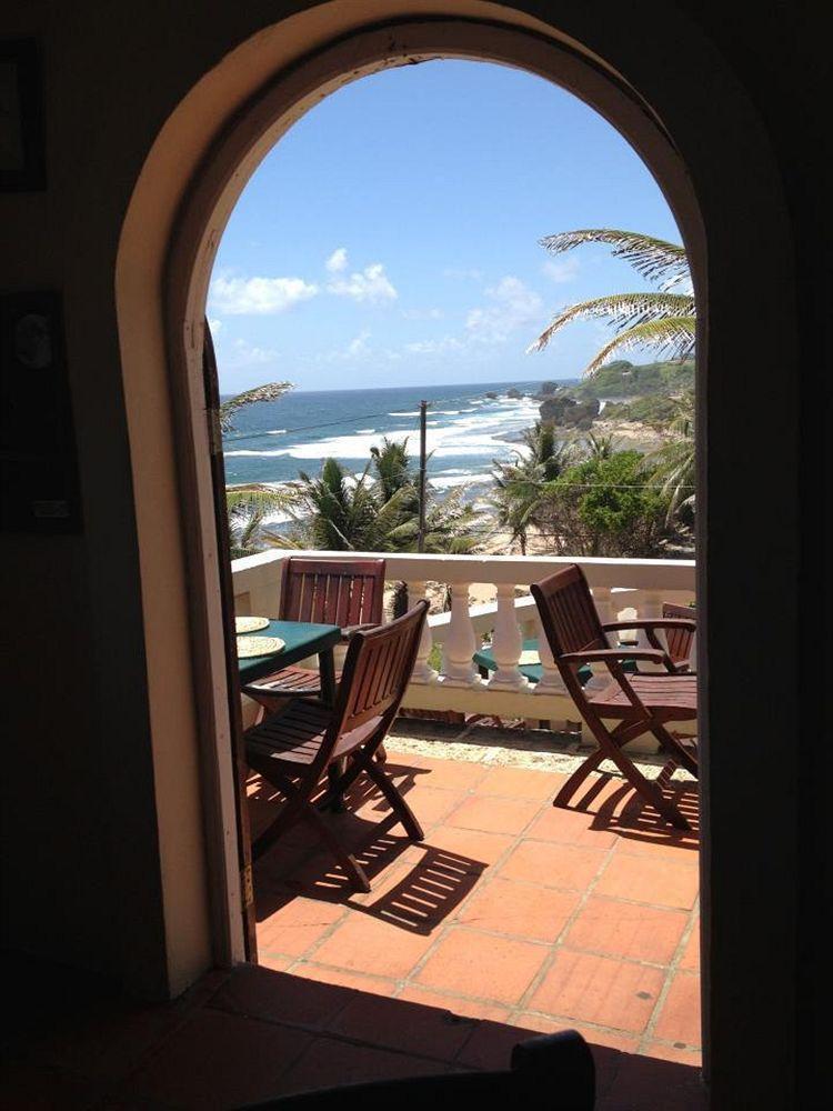 Round House Hotell Bathsheba Exteriör bild