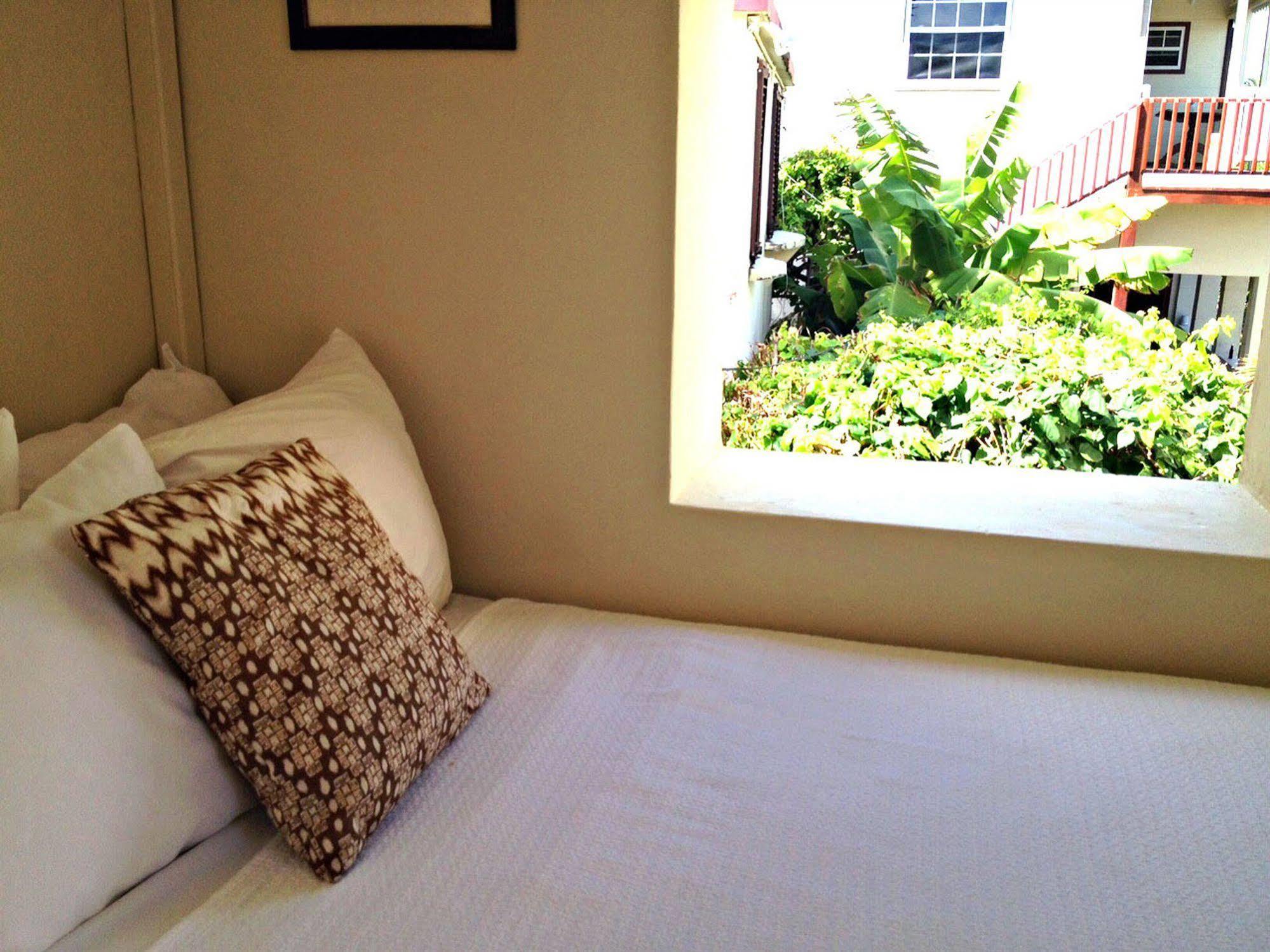 Round House Hotell Bathsheba Exteriör bild